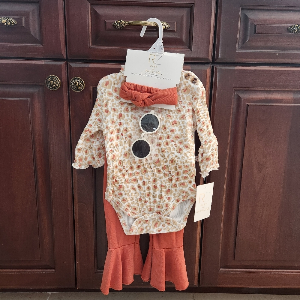 RZ Baby Outfit with Headband and Sunglasses - Orange and White